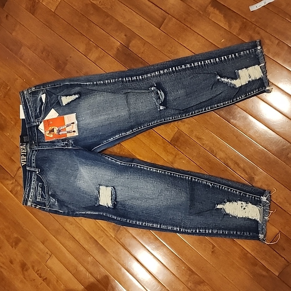 VIP Jeans - Picture 1 of 13